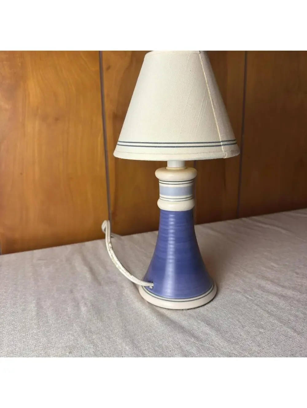 Pfaltzgraff Table Lamp Blue Ceramic Lamp with Shade Cottage Farmhouse 10.5 Inch